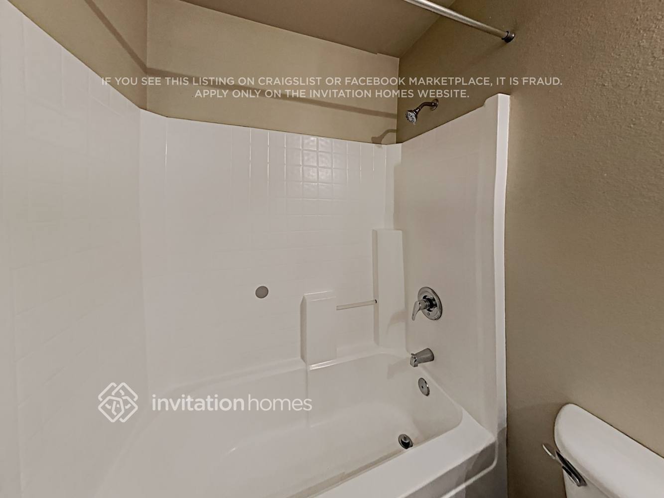 Building Photo - 1821 66th Ave NE