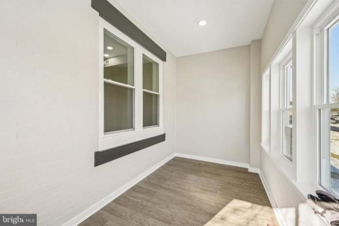 Building Photo - 914 S 54th St