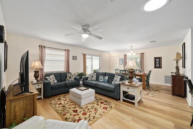 Building Photo - Furnished Annual Rental – Near Brownwood Town Square