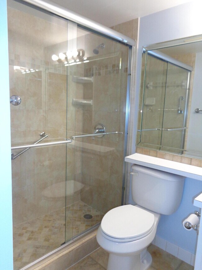 Building Photo - 5860 Whispering Pine Way