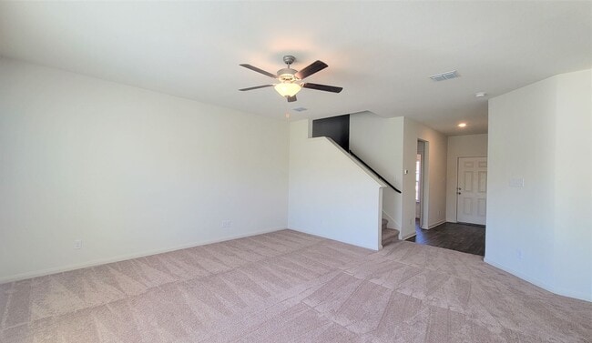 Building Photo - Lovely 2-story 4 bedroom/2.5 bath home in cul-de-sac: easy commute to Ft. Sam Houston, BAMC, and ...