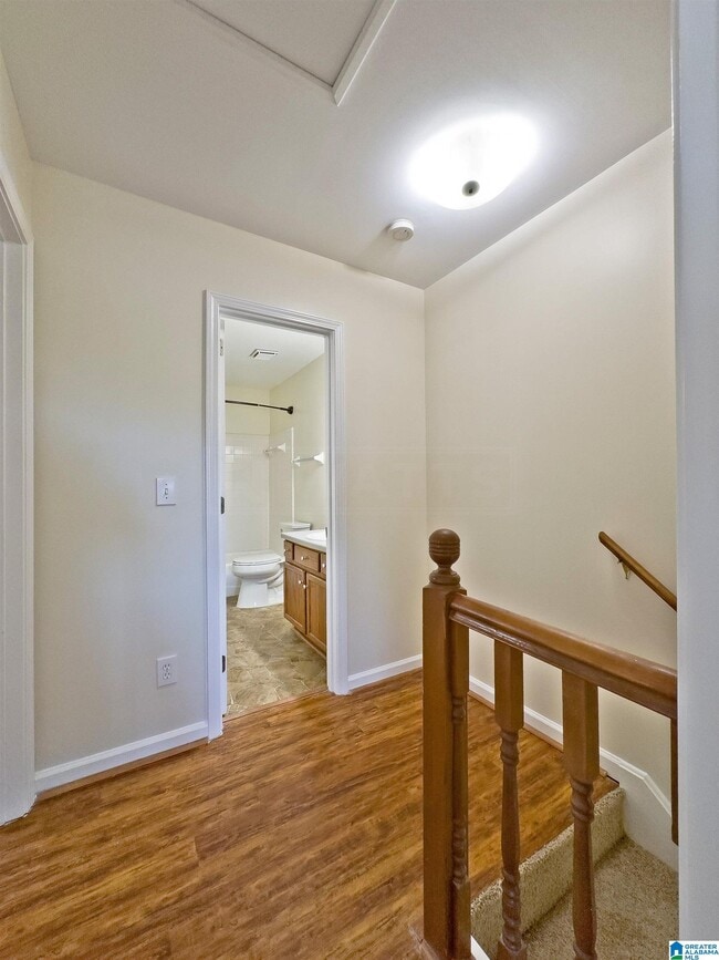 Building Photo - 4776 Cheshire Cir