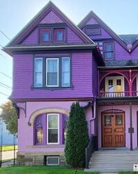 Building Photo - 301 W Clinton St