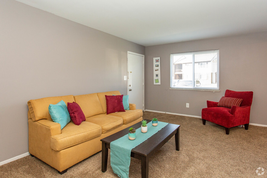 2 Bed/ 1 Bath Apartment - The Brandt at 6851