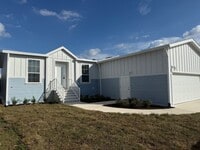 Building Photo - 3808 Sunset Dr