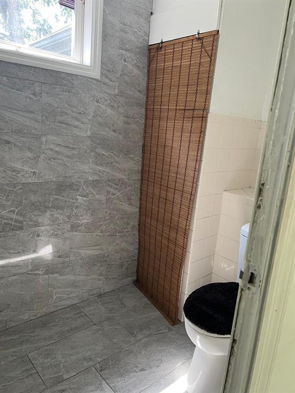 Building Photo - 4824 Sunset Rd