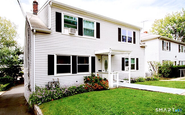 Building Photo - 306 Courtland Ave