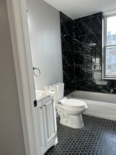 Building Photo - 3034 N 22nd St