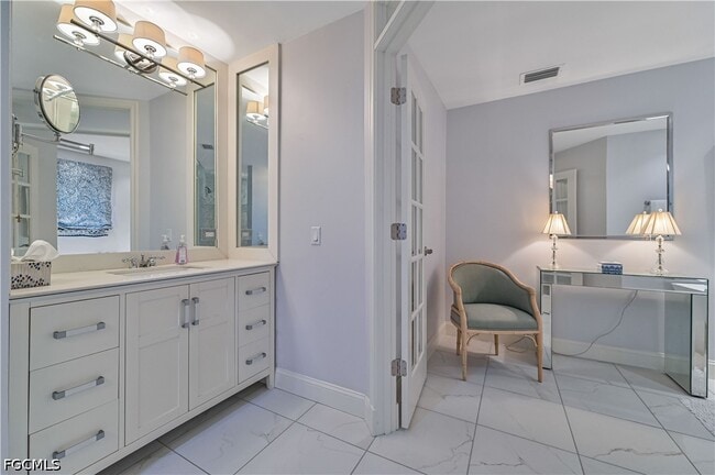 Building Photo - 28503 La Pluma Way