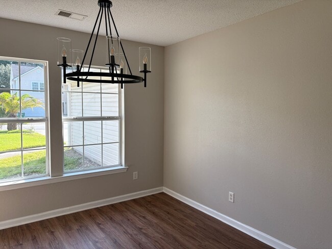 Building Photo - 116 Wax Myrtle Ct