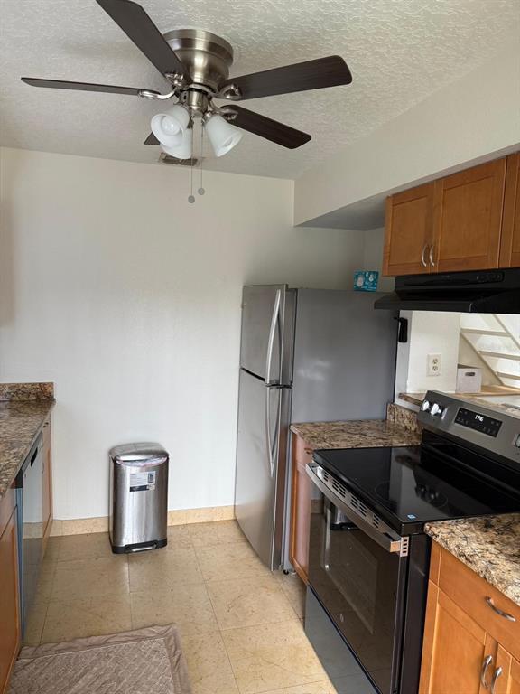 Building Photo - 4701 Capri Pl