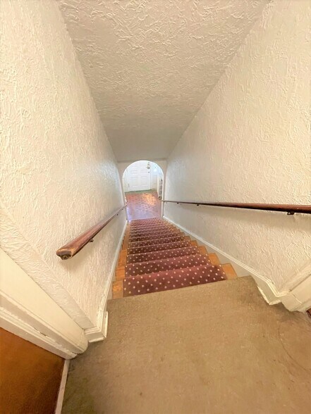 Building Photo - 6532 Wilkins Ave