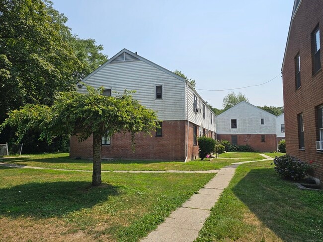 Building Photo - 39 Nob Hill Cir