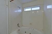 Building Photo - 7933 Elk Dr