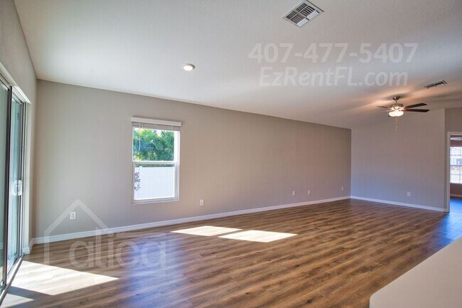 Building Photo - 5204 S San Mateo Dr