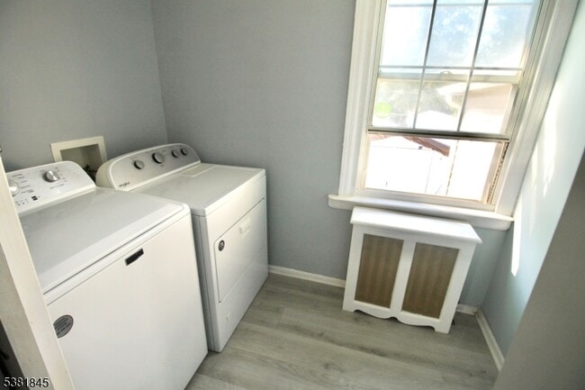 Building Photo - 22 Rockland Terrace