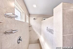 Building Photo - 811 Blue Lndg