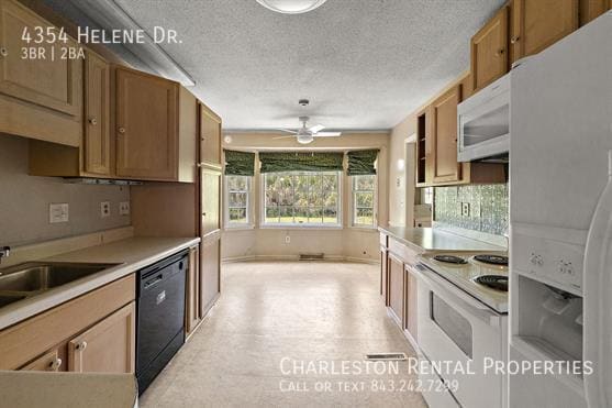Building Photo - 4354 Helene Dr