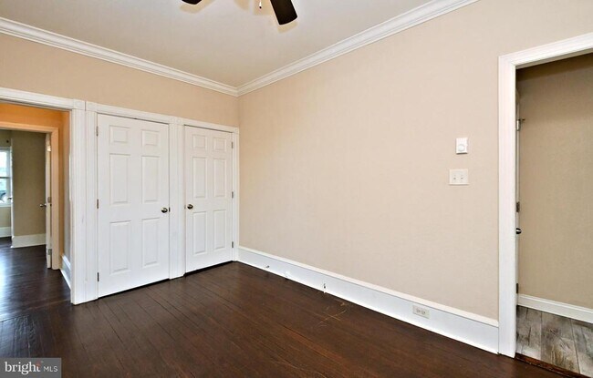 Building Photo - 3232 Ridge Pike