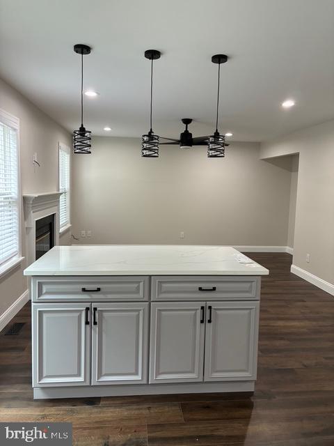 Building Photo - 22 Foxchase Dr