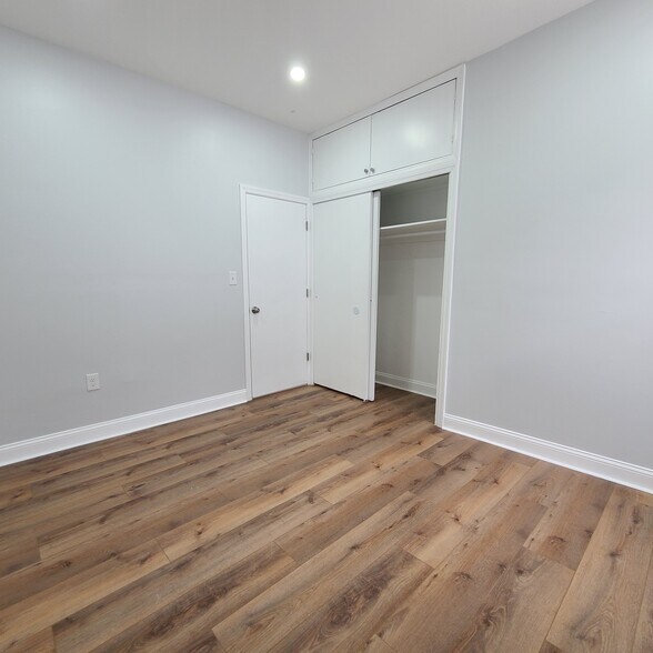 Building Photo - 6115 Monitor Pl