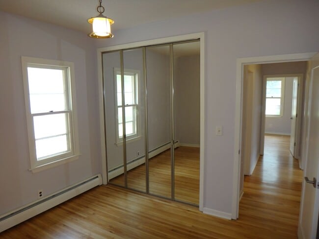 Building Photo - 3br/2ba Linden Hills Charmer - Great Location, Professional Management!
