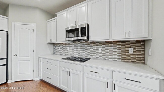 Building Photo - 15802 Stonehouse Ct