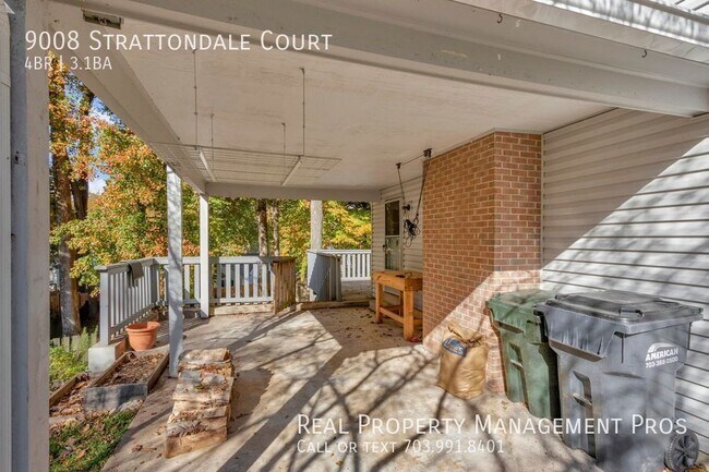 Building Photo - 9008 Strattondale Ct