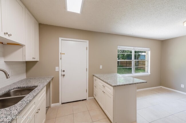 Building Photo - 1174 Cape Charles Ave