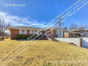 Building Photo - 316 W Bass Ave