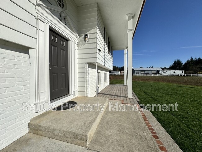 Building Photo - 21965 NW Phillips Rd