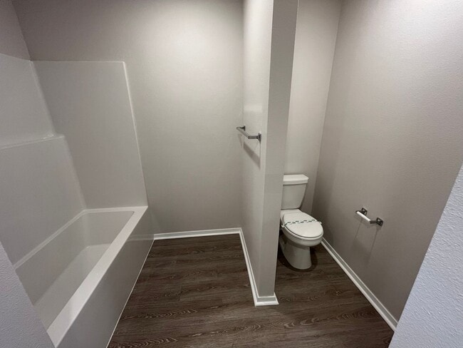 Building Photo - Pre-Leasing Now! Discover Modern Living in This 4-Bedroom, 2-Bath Home at Cottages at Clear Creek