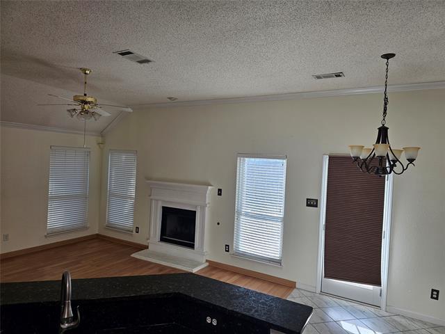 Building Photo - 7783 Park Run Rd