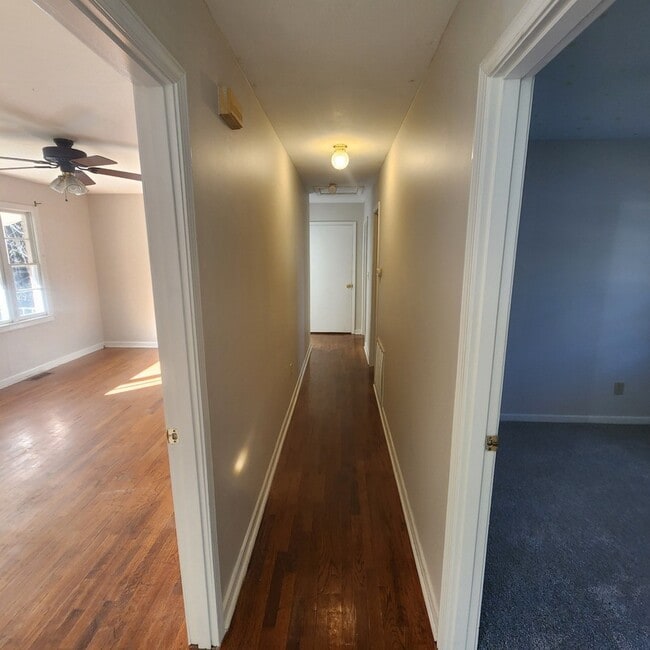 Building Photo - 60 Stallings Rd