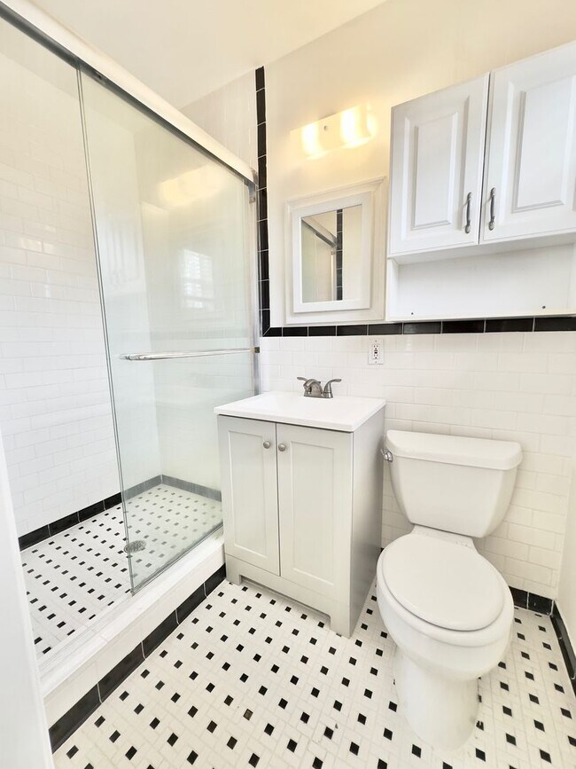 Building Photo - 3bed/2bath Home Off Treasure Island Causew...