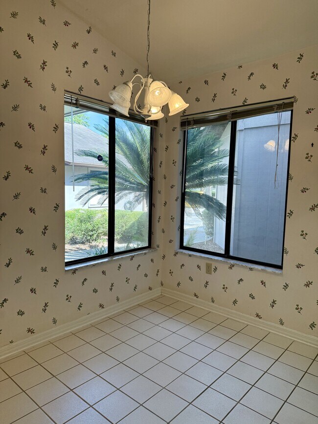 Building Photo - 3709 NW 58th Pl