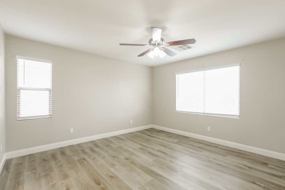 Building Photo - 5544 Grand Rapids St