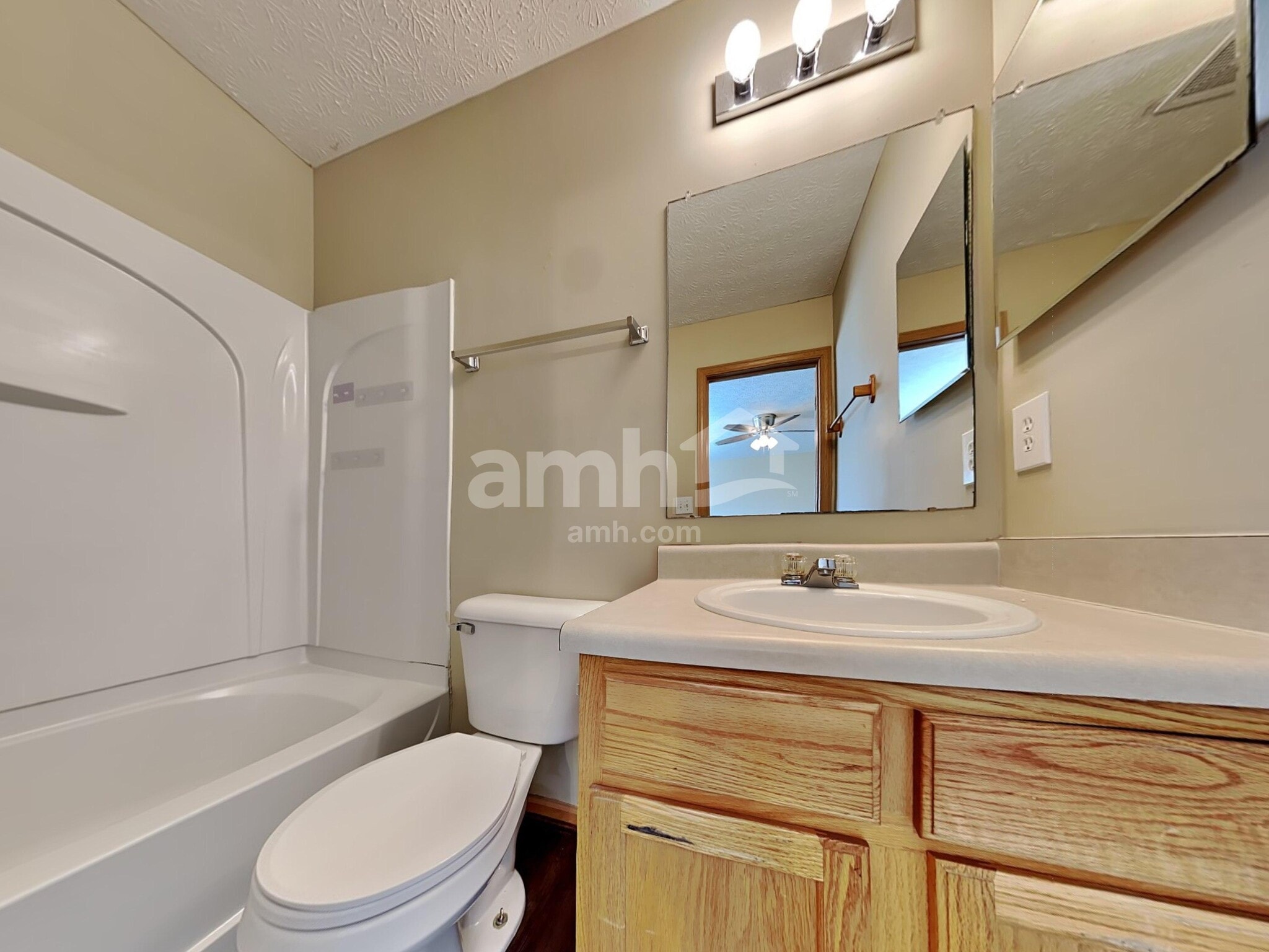 Building Photo - 5547 Glenchester Dr