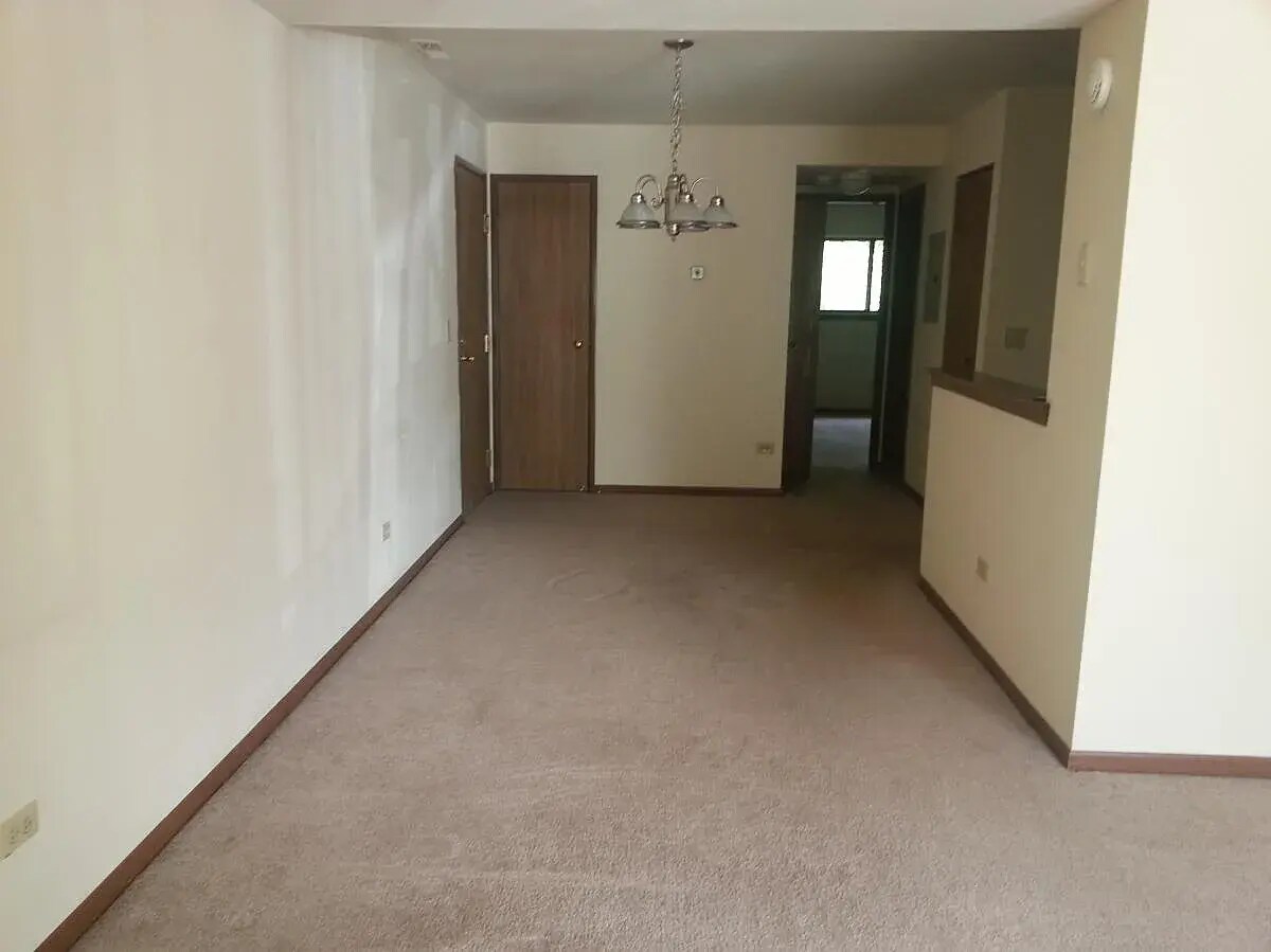 Dining Room - 2268 Abbeywood Dr