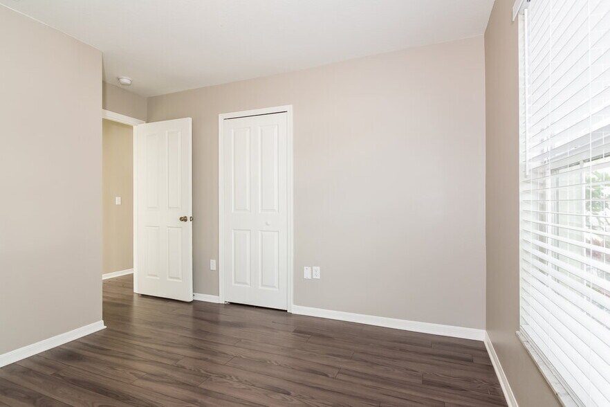 Building Photo - 1748 Kirtley Dr