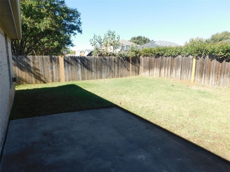 Building Photo - 9017 Creede Trail