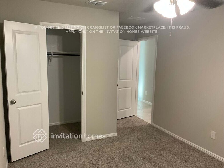 Building Photo - 417 Kaufman Dr