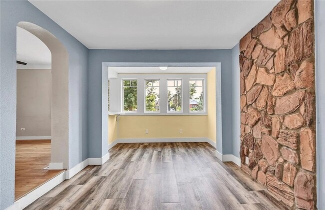 Building Photo - 3BD, 3BA Home Near Central Park with Bonus Casita