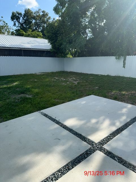 Building Photo - 3012 Ybor St