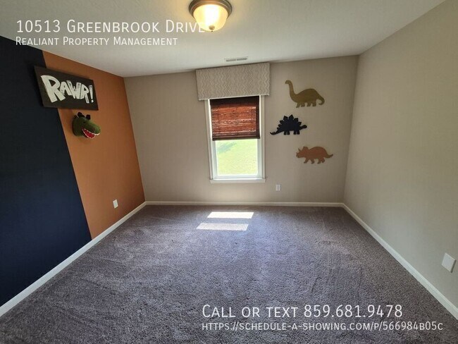 Building Photo - 10513 Greenbrook Dr