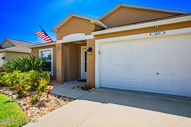Building Photo - 4610 Manchester Dr