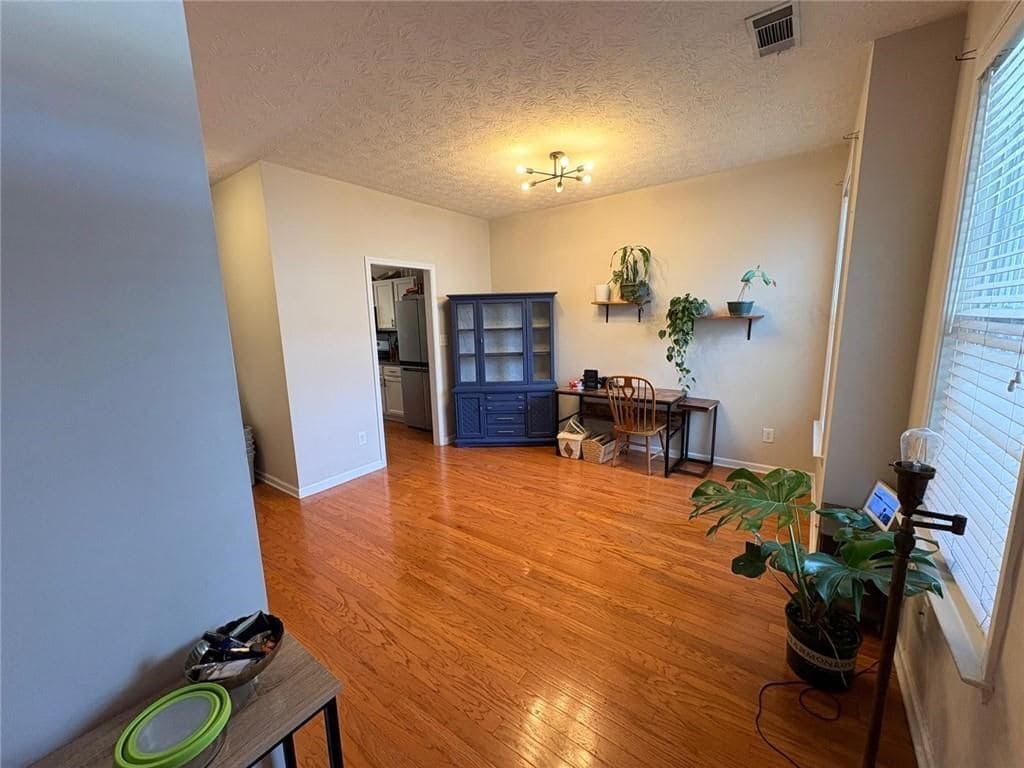 Building Photo - 3082 Kentmere Dr
