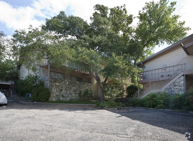 Building Photo - 3955 Shoal Creek Blvd