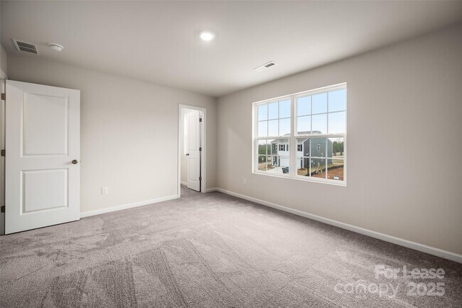 Building Photo - 108 Rock Ave