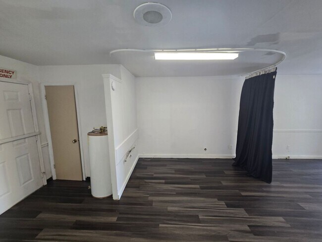 Building Photo - 25225 Harwell Dr